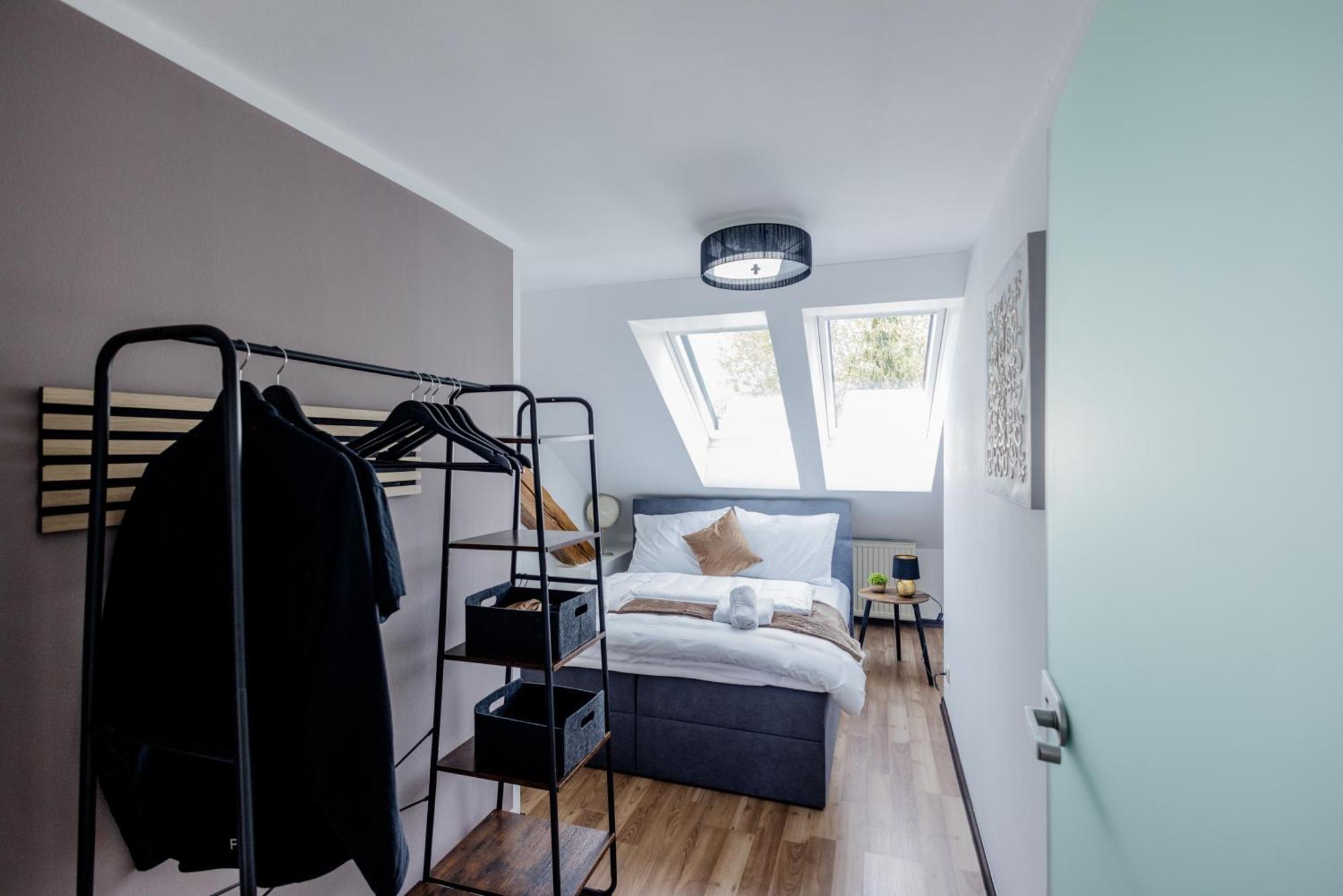 Uniqe I 115qm I 3 Schlafzimmer I Naehe Messe * Haar (Munich)